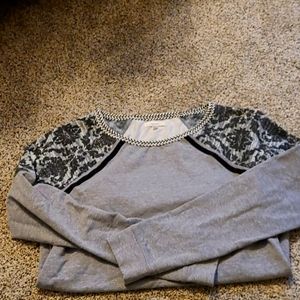 Crew neck sweater